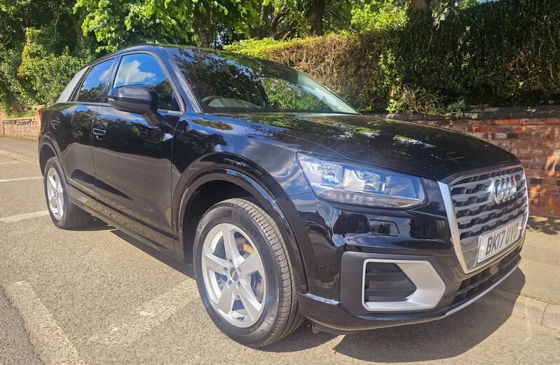 AUDI Q2