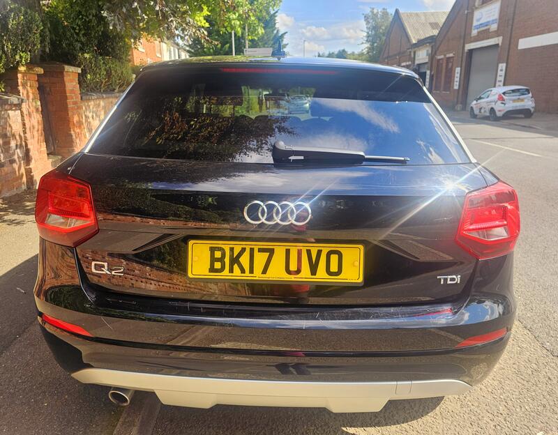 AUDI Q2
