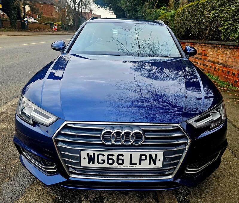 AUDI A4 AVANT