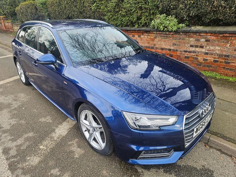 AUDI A4 AVANT