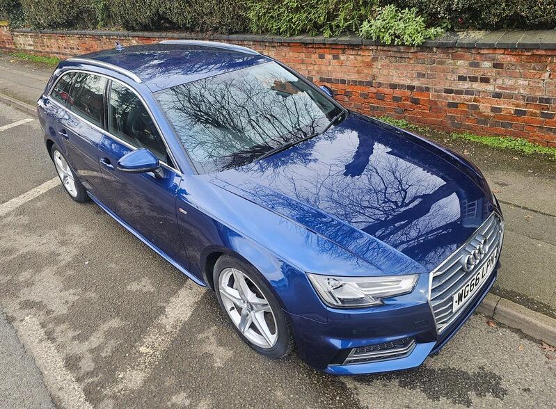 AUDI A4 AVANT