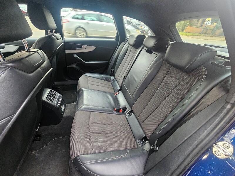 AUDI A4 AVANT