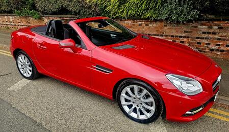 MERCEDES-BENZ SLK 1.8 SLK250 BlueEfficiency Edition 125