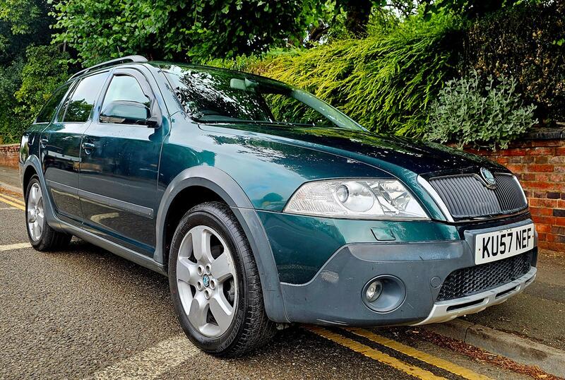 SKODA OCTAVIA 2.0 TDI Scout