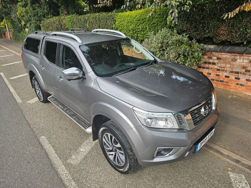 NISSAN NAVARA